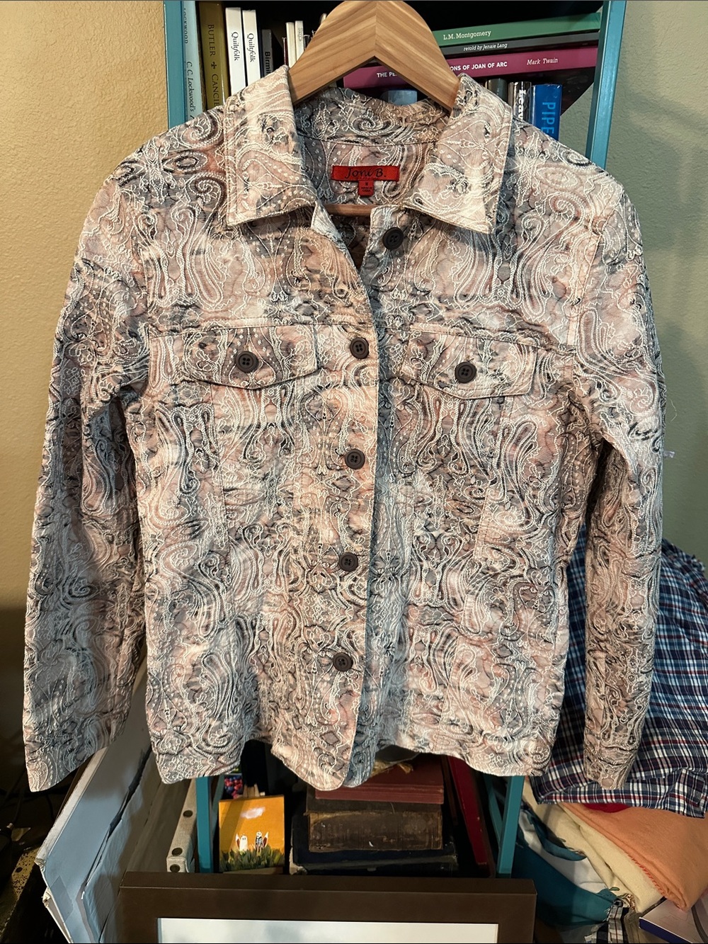 Vintage Joni B. Paisley-Print Button Front Textured Jacket in Blush and Gray
